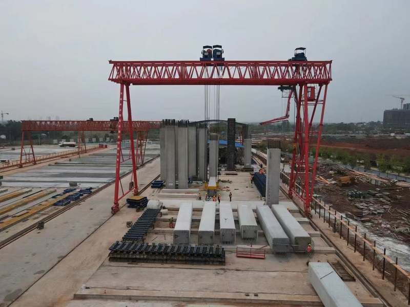 龍門吊起重設(shè)備