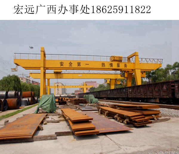 軌道龍門吊設(shè)計有哪些特點?